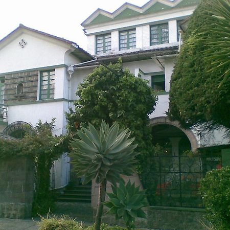 Hotel Los Alpes Quito Exterior foto